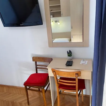 Dragica 3* Makarska
