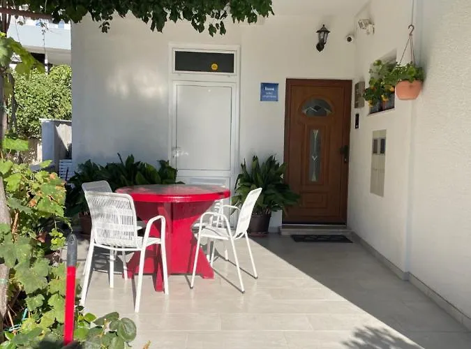 Dragica Πανσιόν